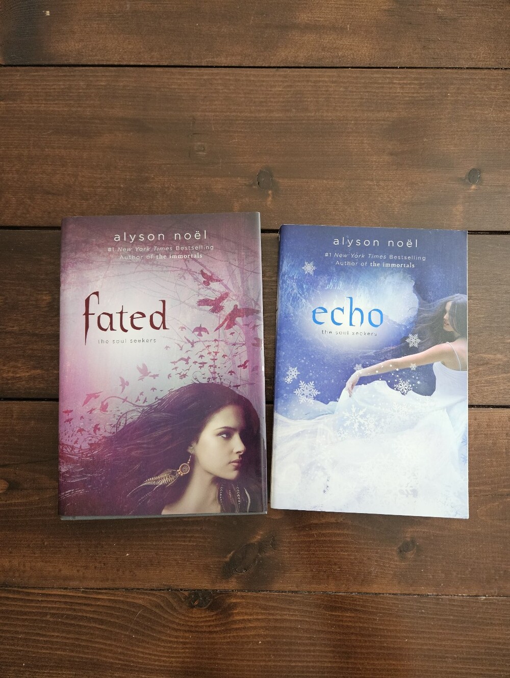 Fated (Hardcover) & Echo (Paperback) Soul Seekers 1 & 2 by Alyson Noel Bundle